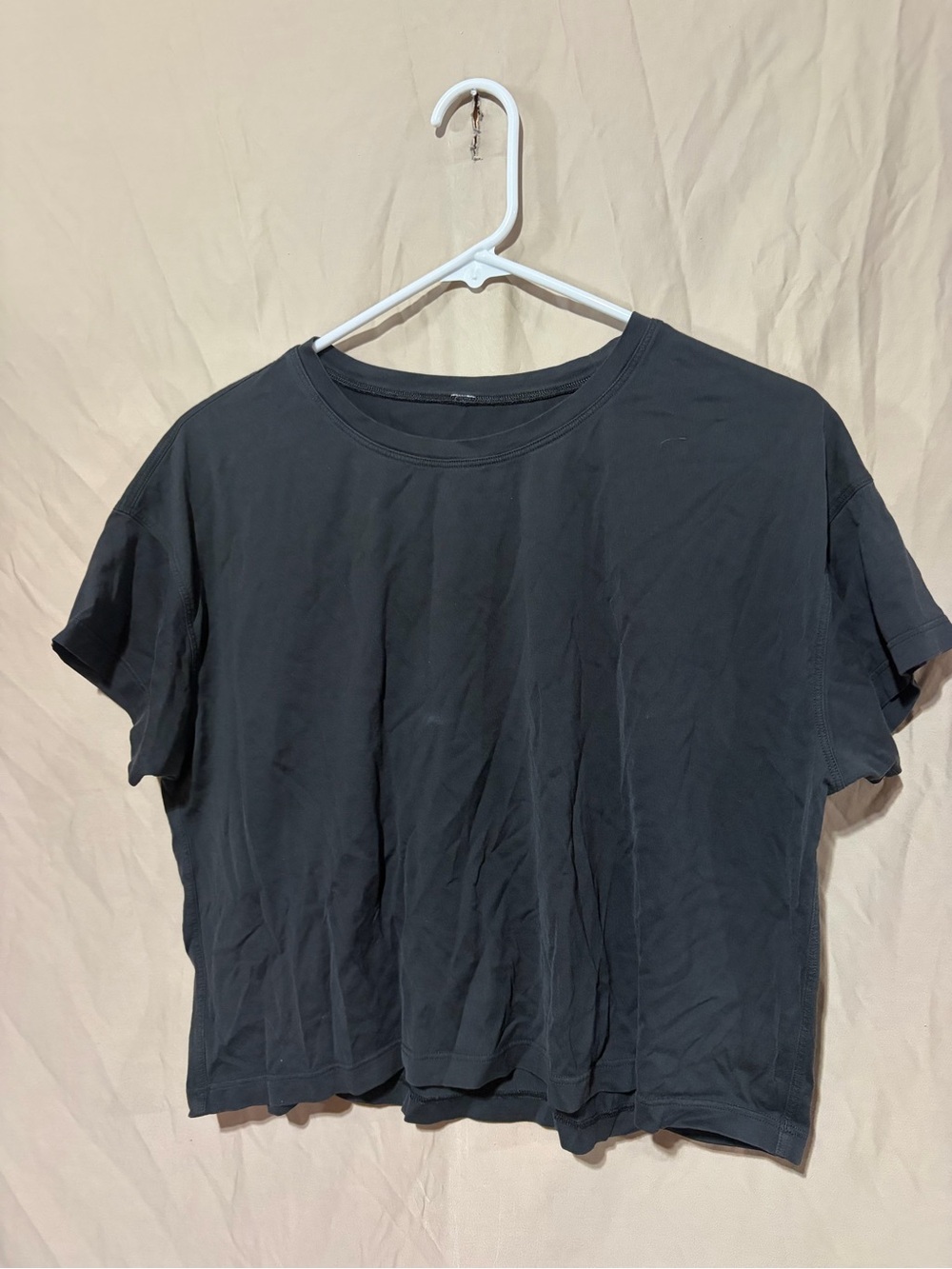 Lululemon T-shirt